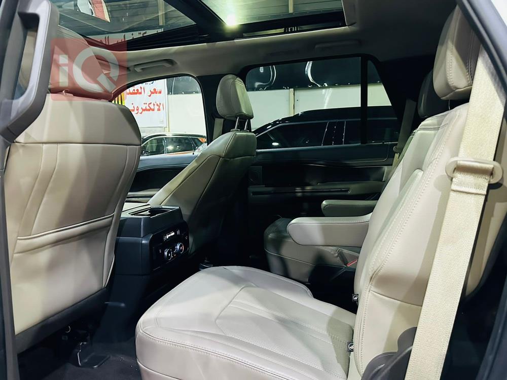 Ford Expedition